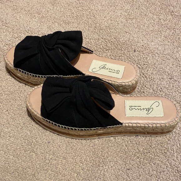 Platform sandals - Picture 2 of 3